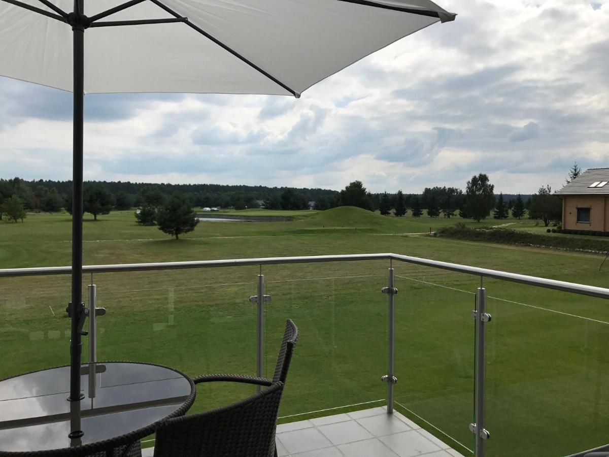 Apartament Golf & Lake Kalinowo  エクステリア 写真